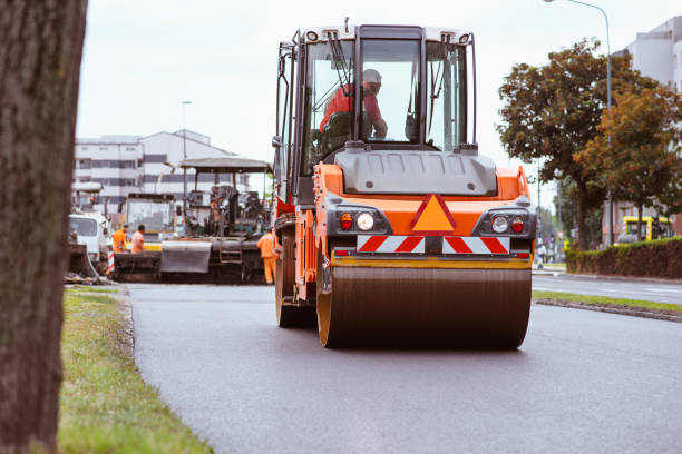 Best Driveway Paving Contractor  in Highland Springs, VA